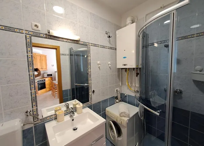 アパート Plazs バラトンレッレ